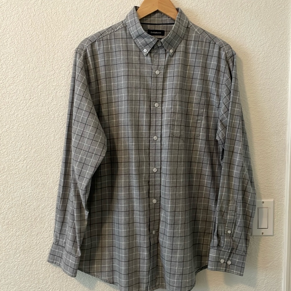 Croft & Barrow button-down plaid Oxford-style shirt, size Large, “easy care”